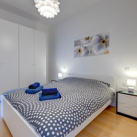 Apartment With Stunning Seaviews Sliema Exterior foto