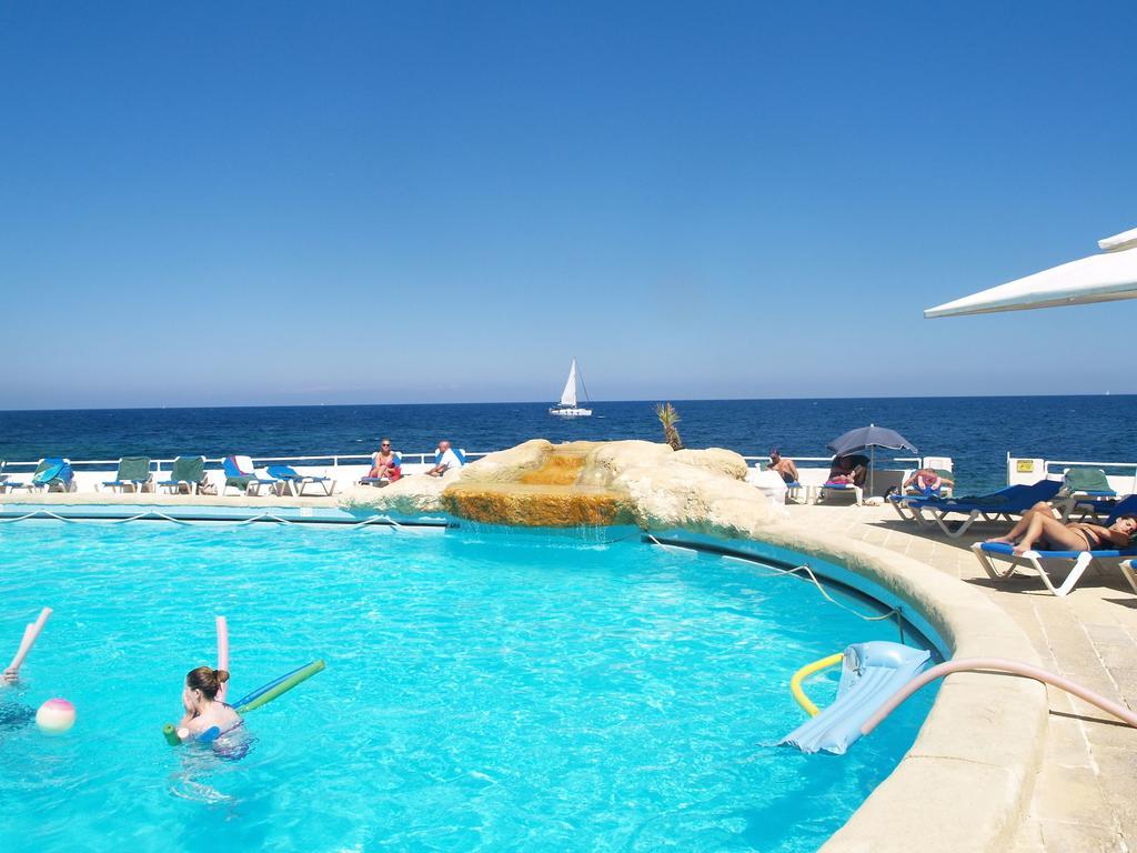 Apartment With Stunning Seaviews Sliema Exterior foto