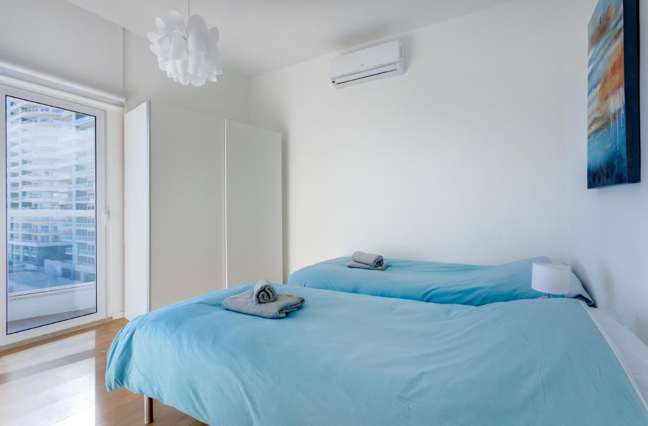 Apartment With Stunning Seaviews Sliema Exterior foto